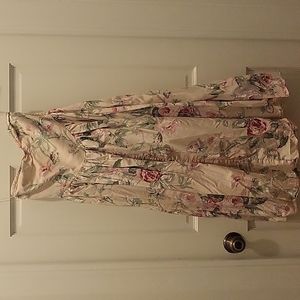 Urban Outfitters Sweetheart Neck Dress